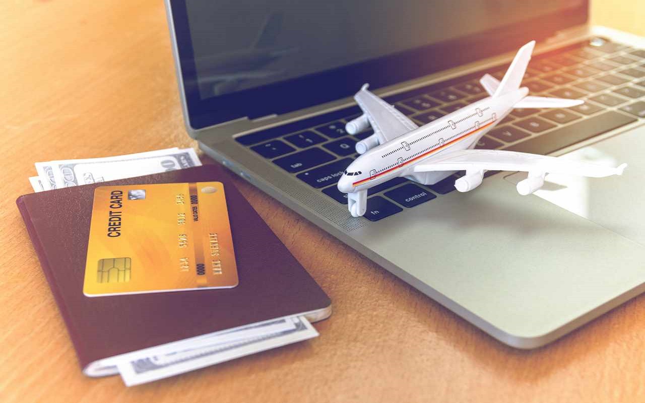 نرم افزار فروش تورهای گردشگری راویس